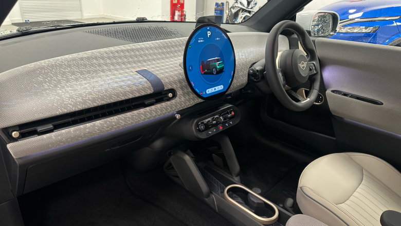 MINI Cooper 135kW E Exclusive [Level 2] 41kWh 3dr Auto Electric Hatchback